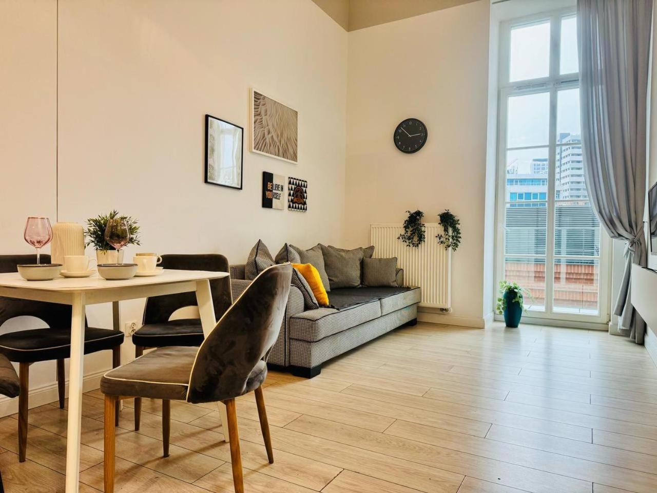 Absyntapartments 24 Rynek 弗罗茨瓦夫 外观 照片